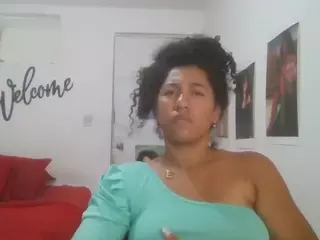 Bellacrespa's Live Sex Cam Show