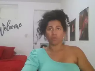 Bellacrespa's Live Sex Cam Show