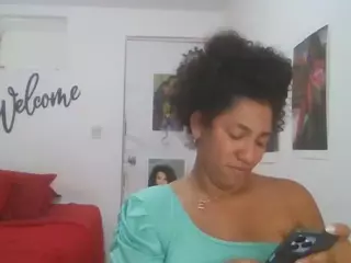Bellacrespa's Live Sex Cam Show