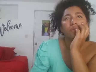 Bellacrespa's Live Sex Cam Show