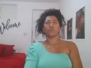 Bellacrespa's Live Sex Cam Show