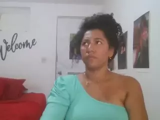 Bellacrespa's Live Sex Cam Show