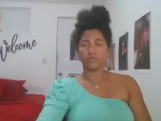 Bellacrespa's Live Sex Cam Show