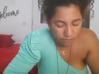 Bellacrespa's Live Sex Cam Show
