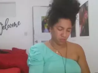Bellacrespa's Live Sex Cam Show