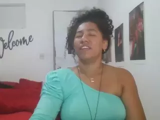 Bellacrespa's Live Sex Cam Show