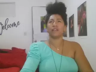 Bellacrespa's Live Sex Cam Show