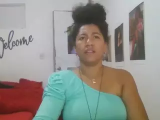 Bellacrespa's Live Sex Cam Show