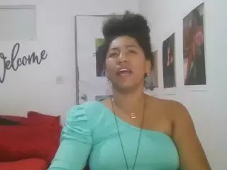 Bellacrespa's Live Sex Cam Show