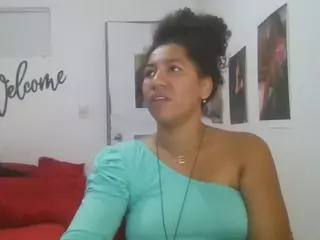 Bellacrespa's Live Sex Cam Show