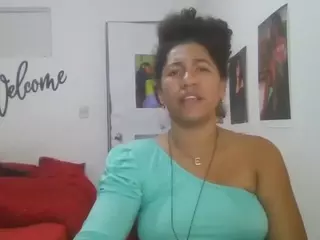 Bellacrespa's Live Sex Cam Show