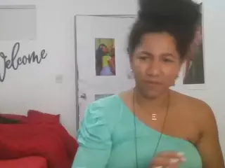 Bellacrespa's Live Sex Cam Show