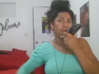 Bellacrespa's Live Sex Cam Show