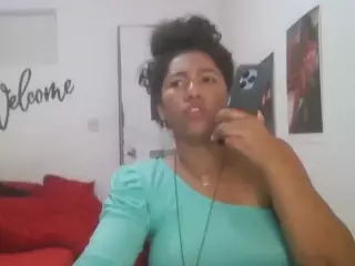 Bellacrespa's Live Sex Cam Show