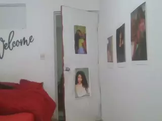 Bellacrespa's Live Sex Cam Show