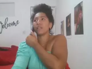 Bellacrespa's Live Sex Cam Show