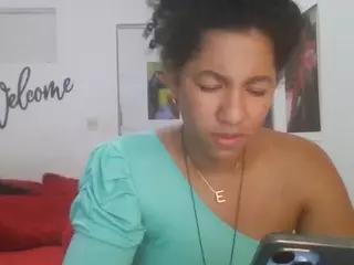Bellacrespa's Live Sex Cam Show