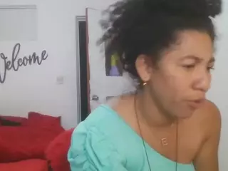 Bellacrespa's Live Sex Cam Show