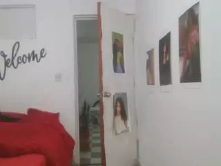 Bellacrespa's Live Sex Cam Show