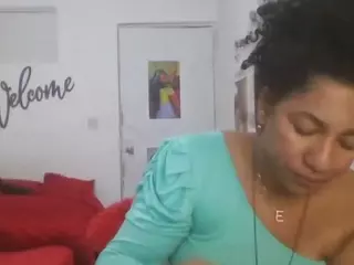 Bellacrespa's Live Sex Cam Show