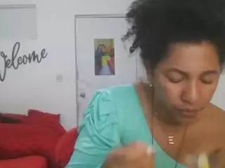 Bellacrespa's Live Sex Cam Show