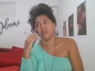 Bellacrespa's Live Sex Cam Show