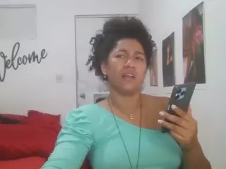 Bellacrespa's Live Sex Cam Show