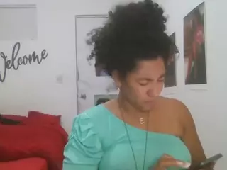 Bellacrespa's Live Sex Cam Show