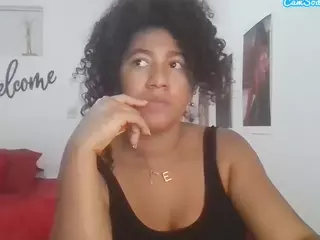 Bellacrespa's Live Sex Cam Show