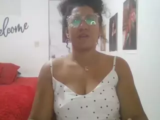 Bellacrespa's Live Sex Cam Show