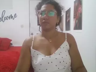 Bellacrespa's Live Sex Cam Show