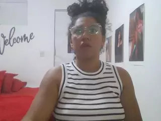 Bellacrespa's Live Sex Cam Show
