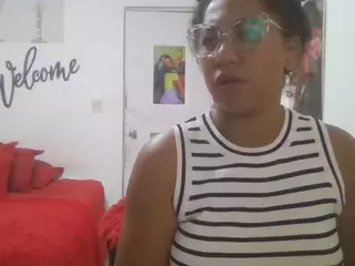 Bellacrespa's Live Sex Cam Show
