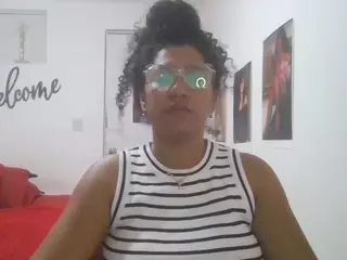 Bellacrespa's Live Sex Cam Show
