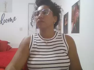 Bellacrespa's Live Sex Cam Show