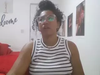 Bellacrespa's Live Sex Cam Show