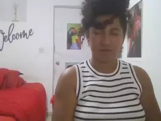 Bellacrespa's Live Sex Cam Show