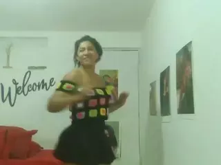 Bellacrespa's Live Sex Cam Show