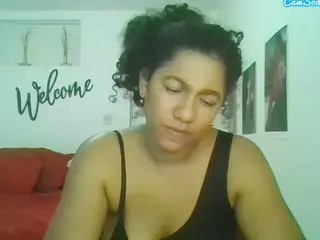 Bellacrespa's Live Sex Cam Show
