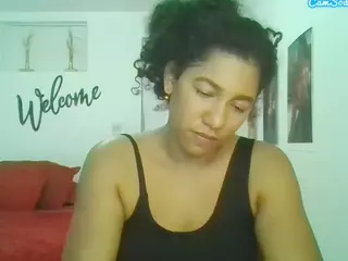 Bellacrespa's Live Sex Cam Show