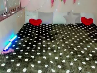 SalviaLi's Live Sex Cam Show