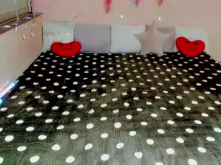 SalviaLi's Live Sex Cam Show