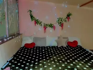 SalviaLi's Live Sex Cam Show