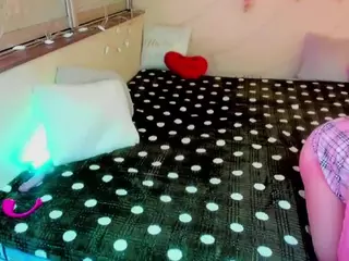 SalviaLi's Live Sex Cam Show
