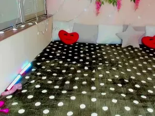 SalviaLi's Live Sex Cam Show