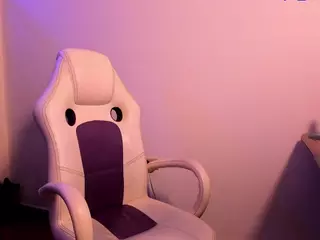 yesicascs's Live Sex Cam Show