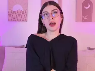 Mia-Heart's Live Sex Cam Show