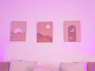 Mia-Heart's Live Sex Cam Show