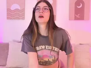 Mia-Heart's Live Sex Cam Show