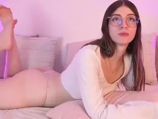 Mia-Heart's Live Sex Cam Show